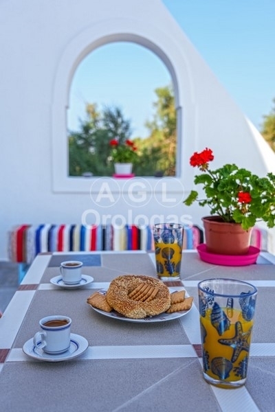 (For Rent) Residential Vacation House || Cyclades/Santorini-Thira - 45 Sq.m, 1 Bedrooms, 1.500€ 