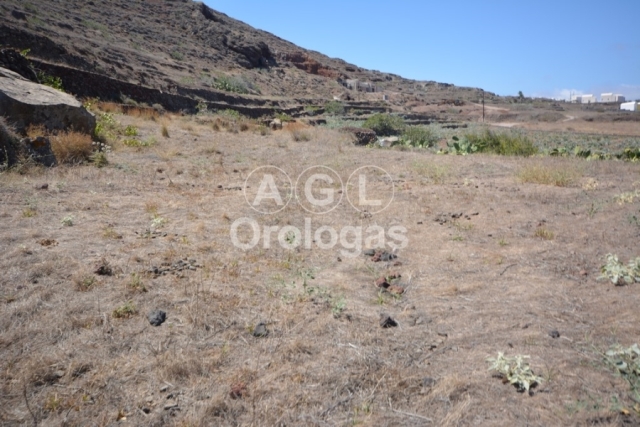 (For Sale) Land Agricultural Land || Cyclades/Santorini-Oia - 1.711 Sq.m, 60.000€ 